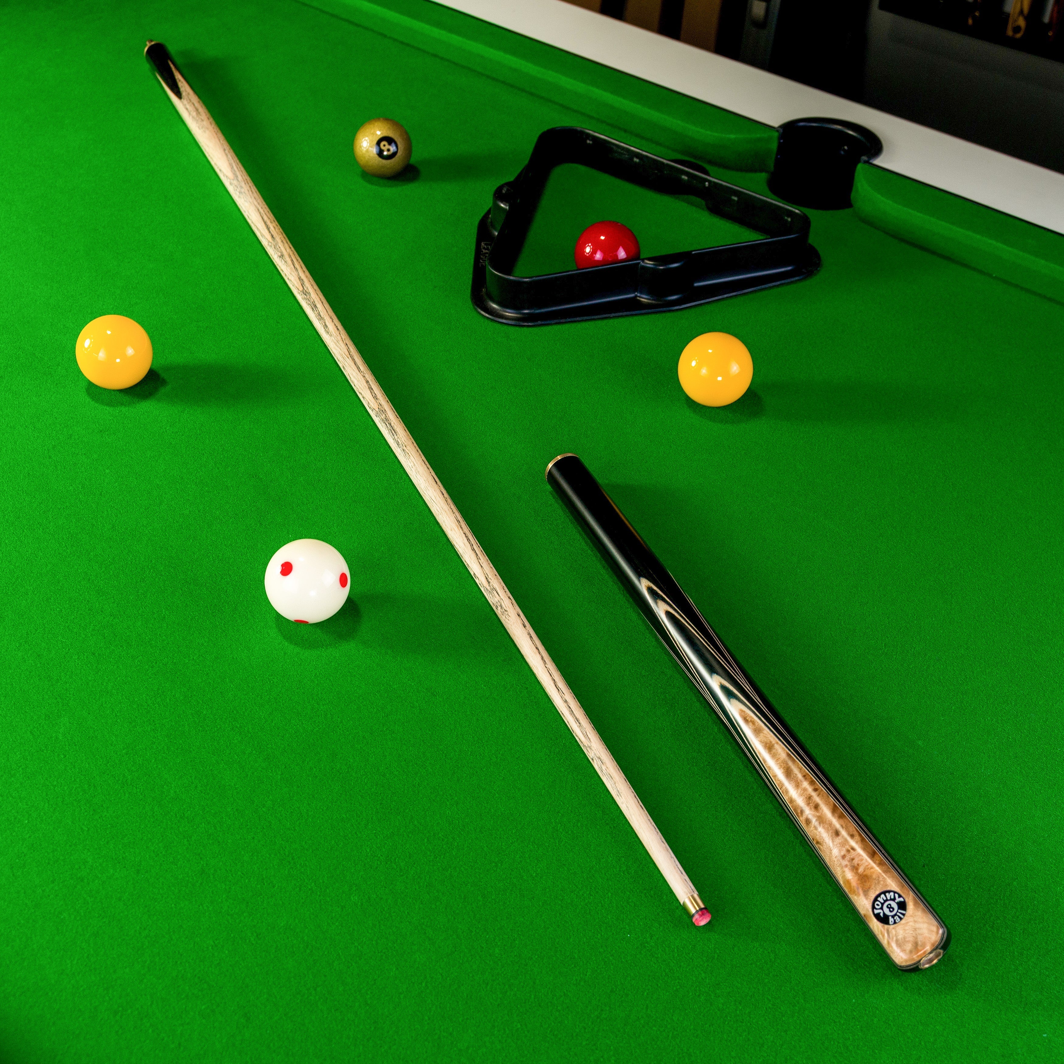 Jonny 8 Ball Pearl Series Gold Burl 3/4 cue and case set Cue + Case