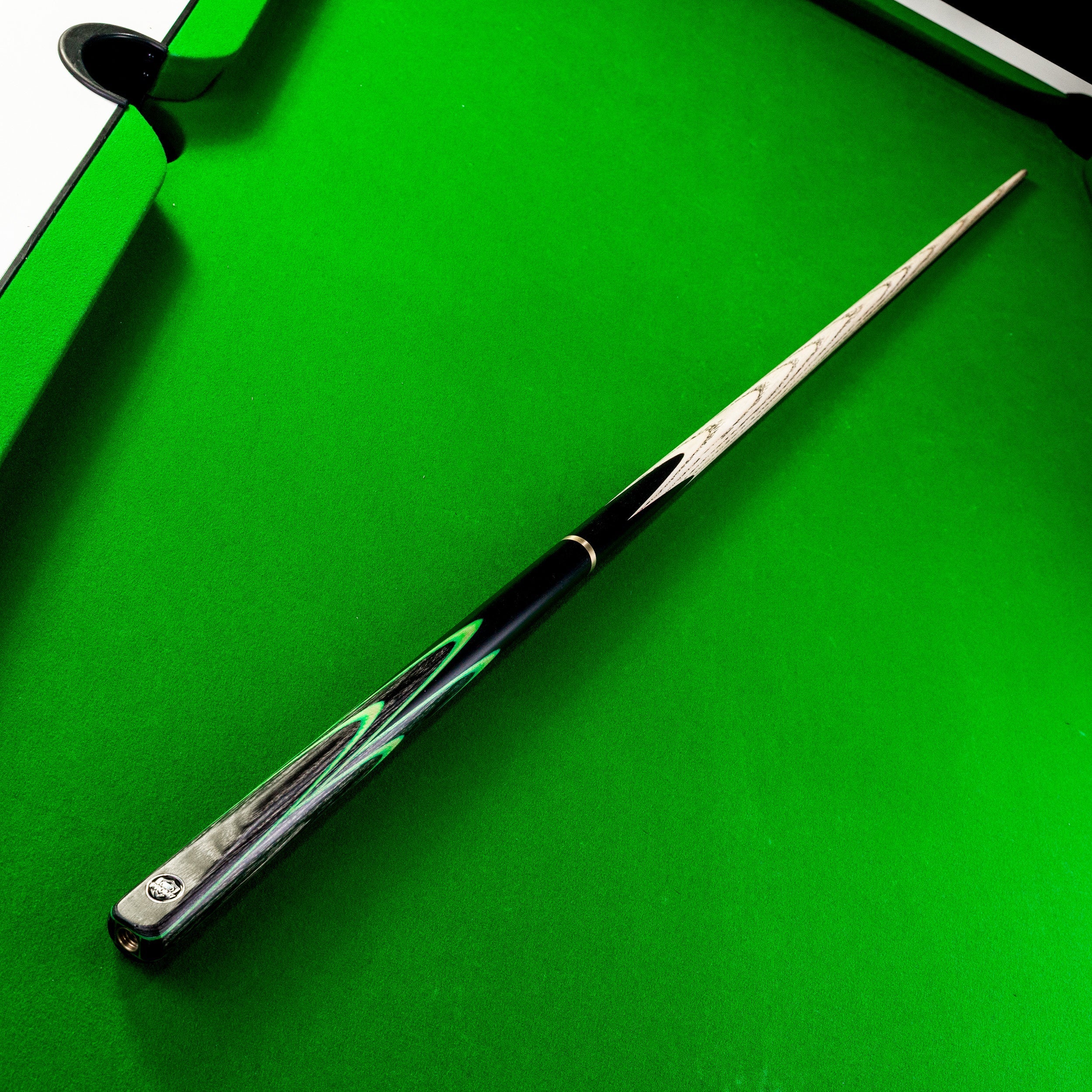 PRO147 Apollo 58-inch 3/4 cue and case set Cue + Case