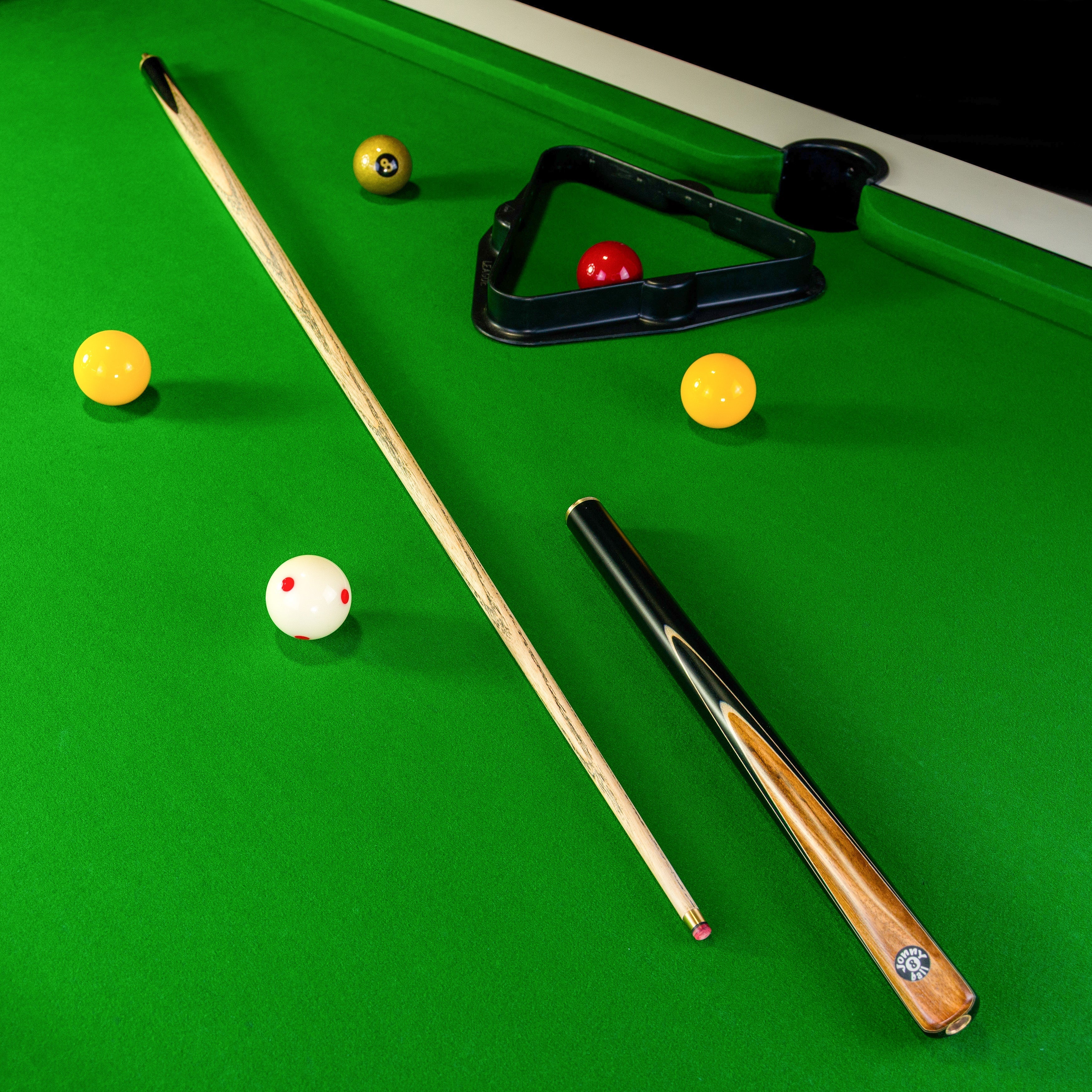 Jonny 8 Ball Pearl Series 3/4 cue and case set Cue + Case