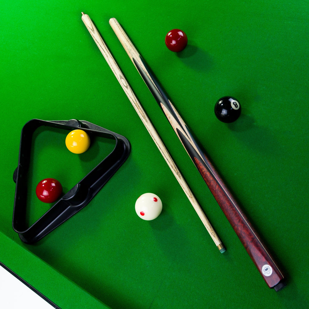 PRO147 Farsley 2-piece cue Cue + Case
