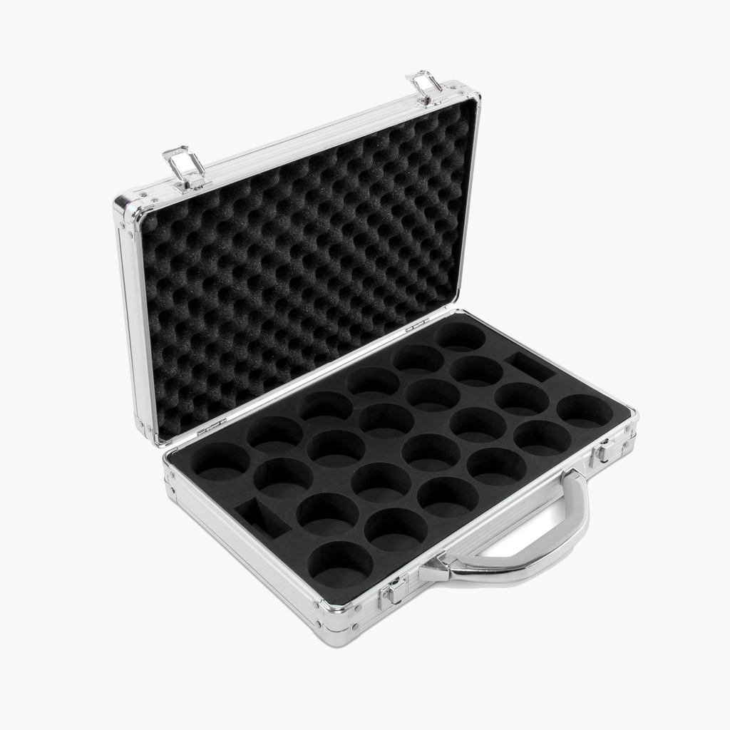 Aramith Premier snooker balls with silver case and towel Cue + Case
