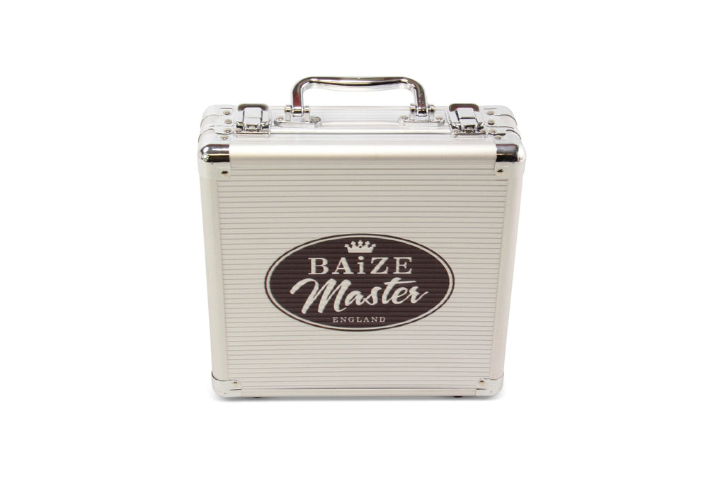 Baize Master silver 16-ball pool ball case Cue + Case