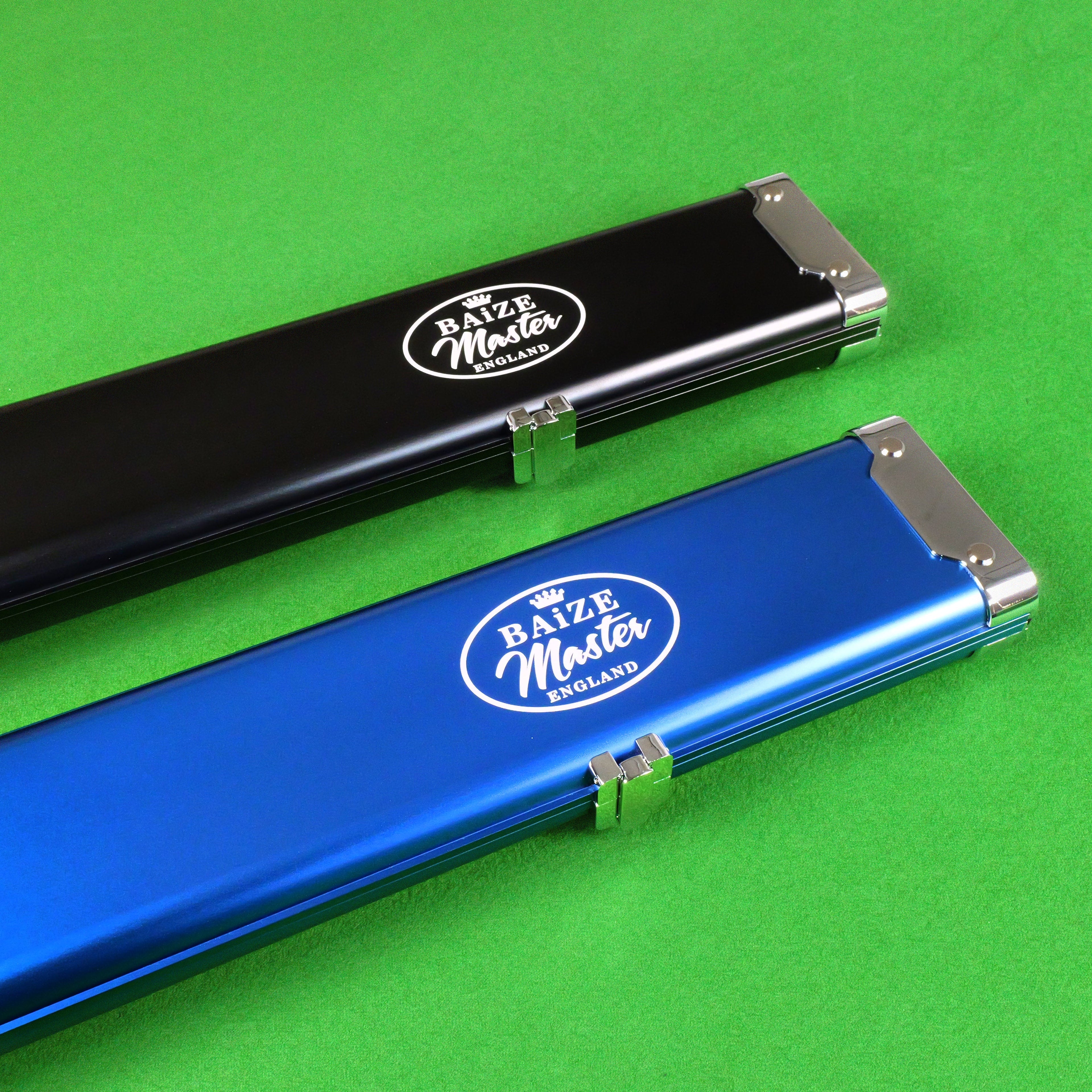 Baize Master Prestige Pro-Lock 1-piece metal cue case - 2 cues plus accessories Cue + Case