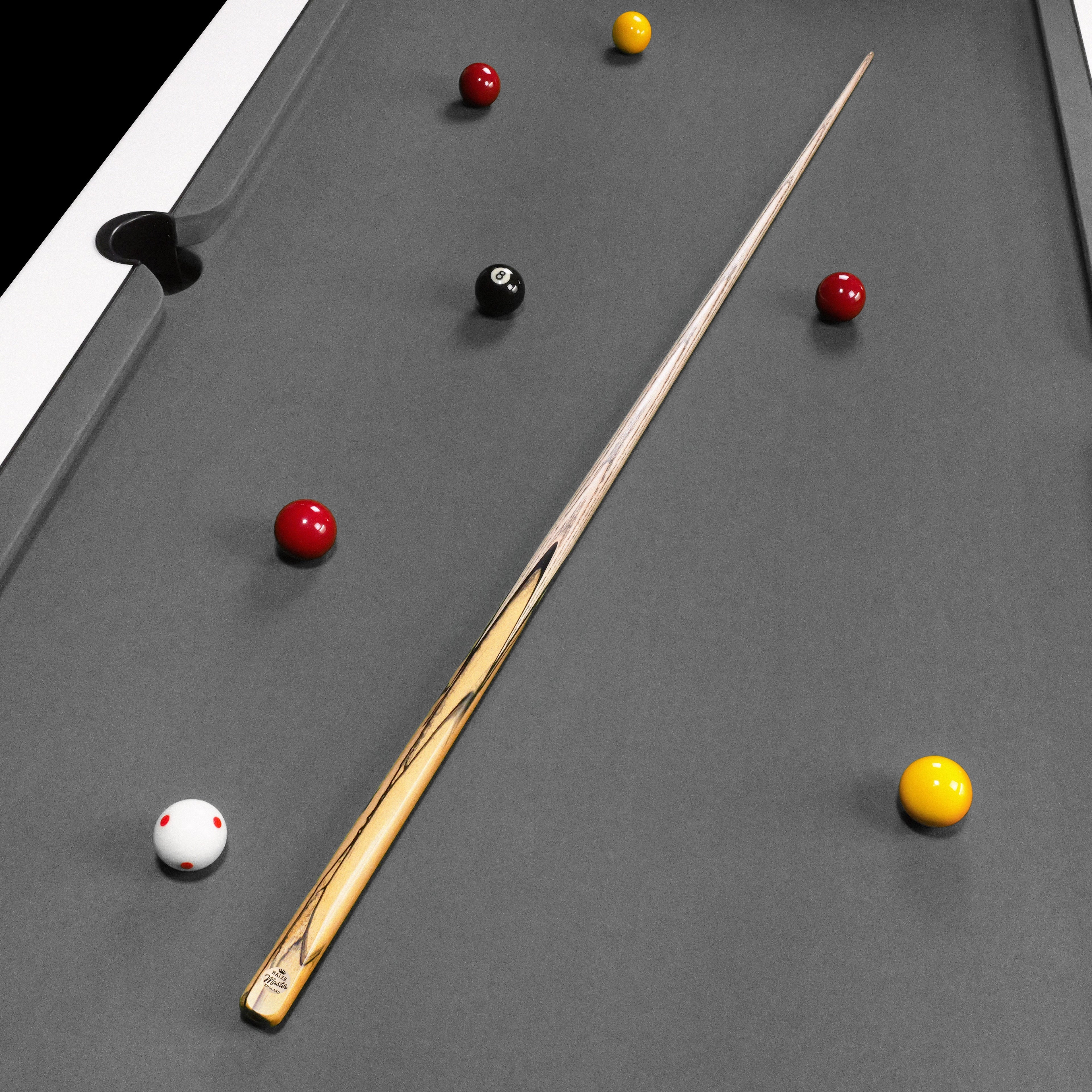 Baize Master Platinum Exotic Golden Concord pool cue - 8.5mm tip Cue + Case
