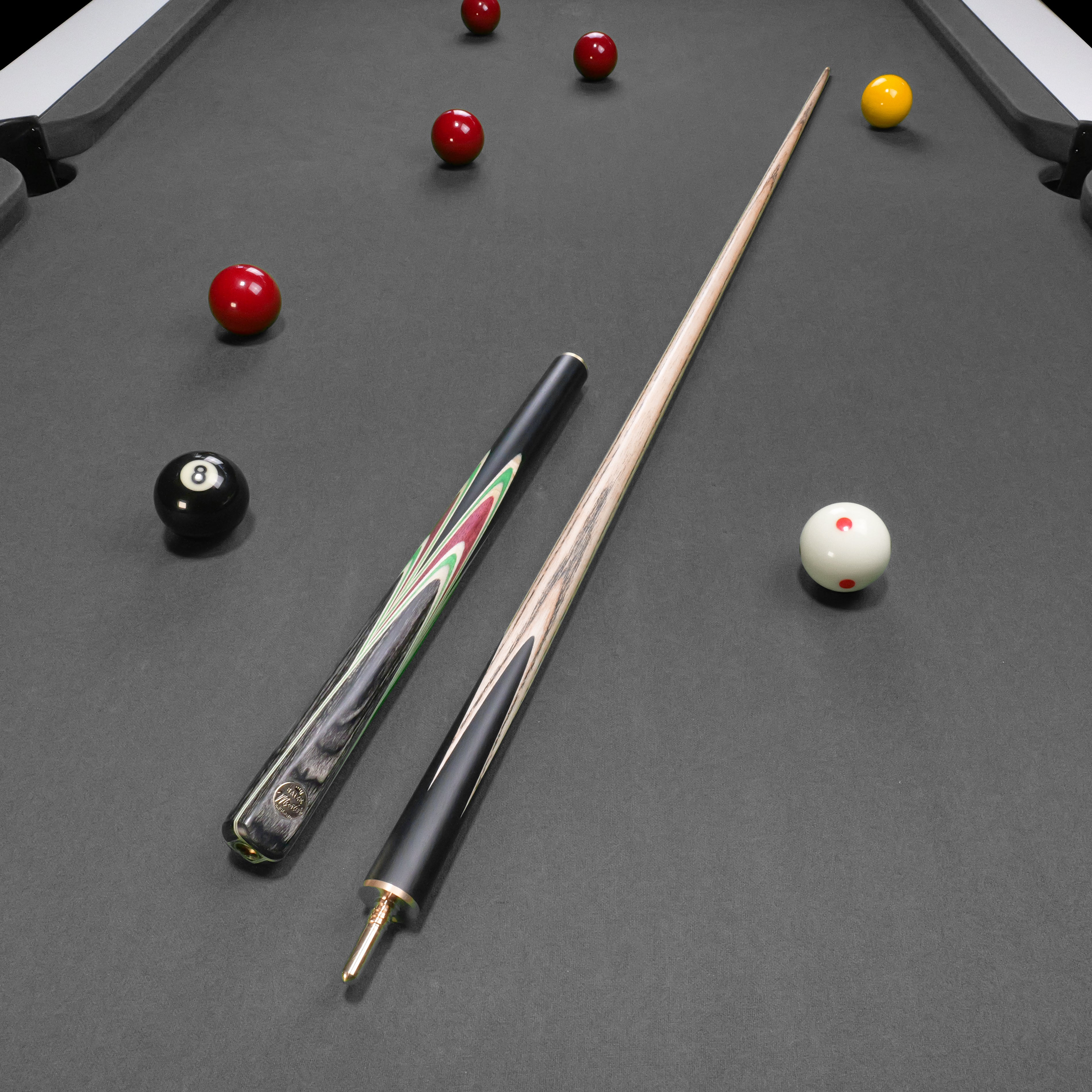 Baize Master Mint Marksman 3/4 pool cue Cue + Case