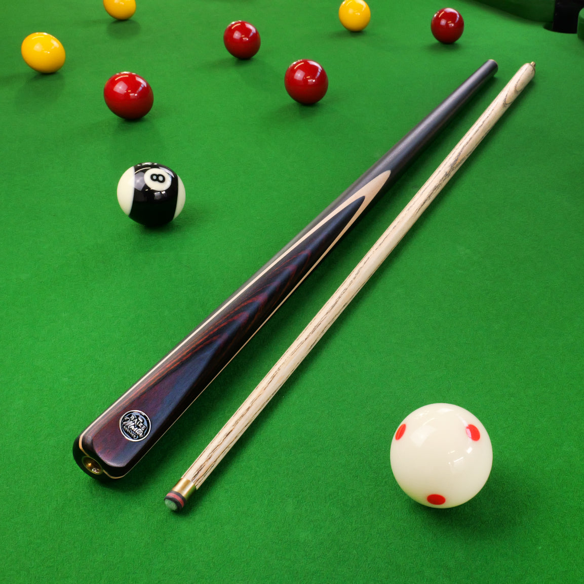 Baize Master Blackline Classic 2-piece snooker cue Cue + Case