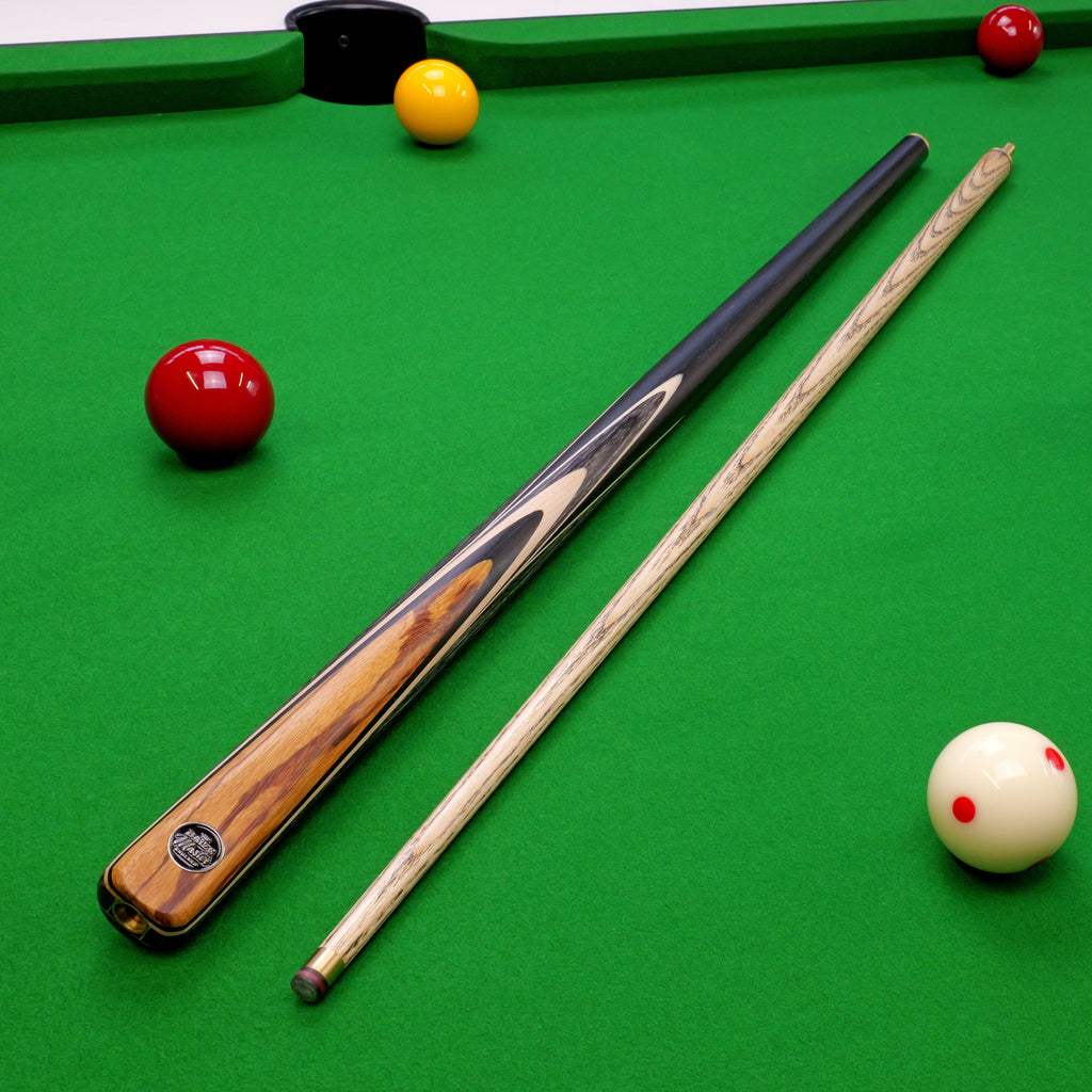 Baize Master Blackline Elite cue and case set Cue + Case