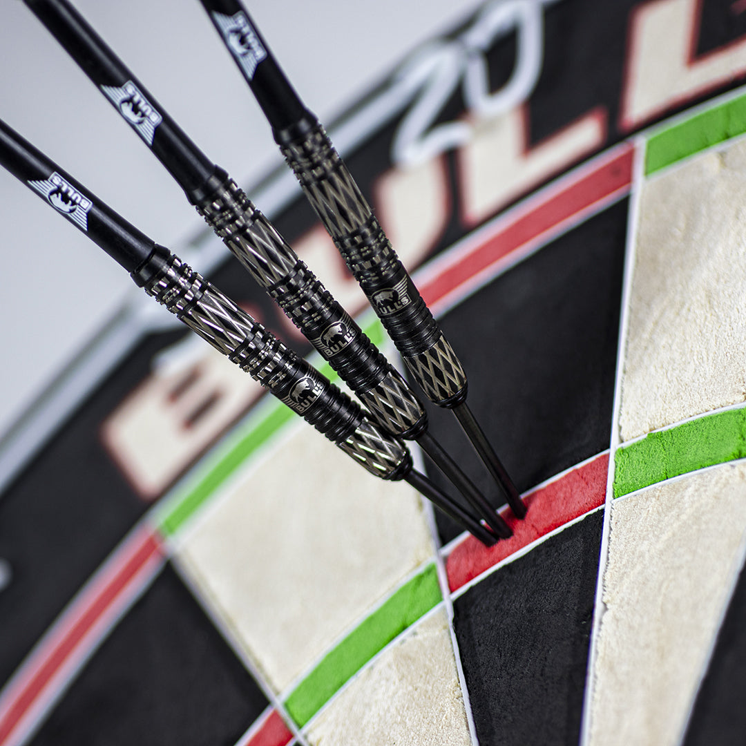 Bull's Luna Phobos 90% GW Darts