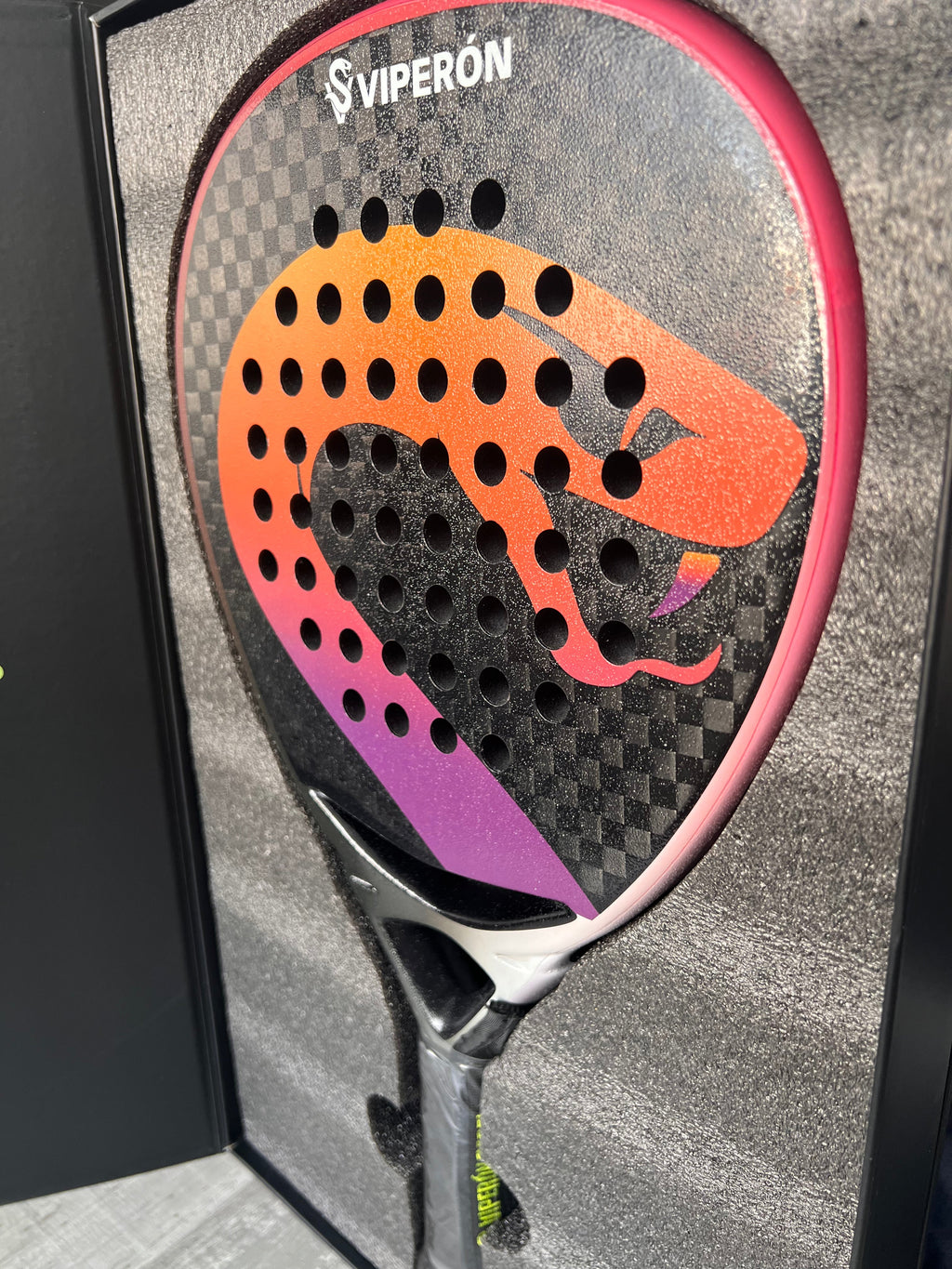 Venom Gradient Series - Edición Naranja Viperón Padel