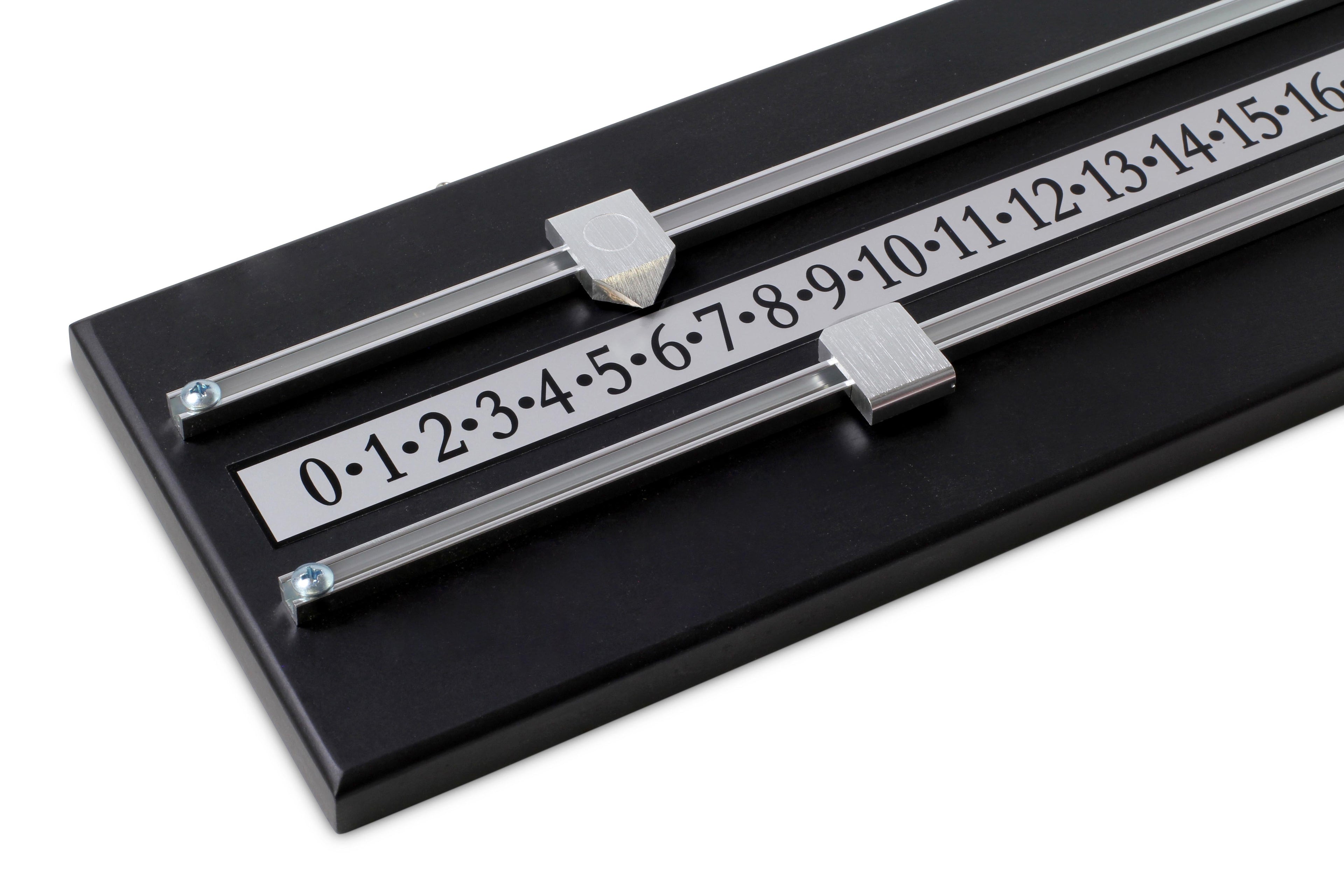 Black wooden 2-player snooker scoreboard Cue + Case