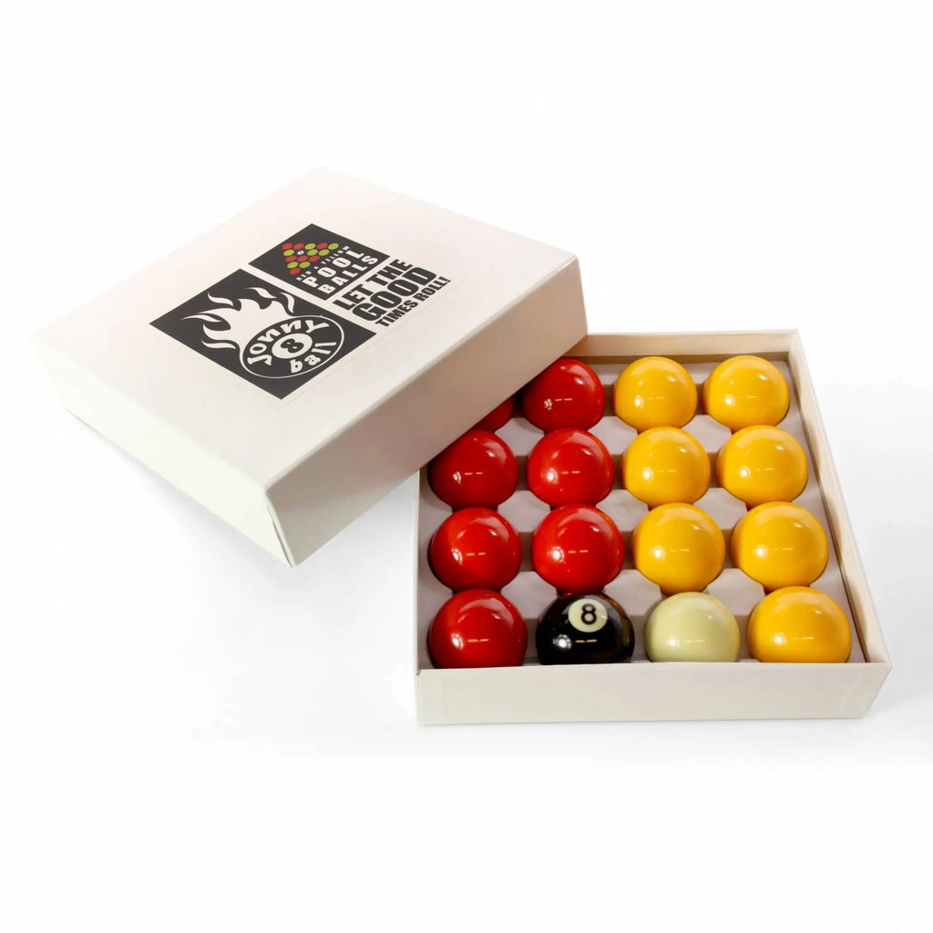 Jonny 8 Ball 50.8mm red and yellow pool balls Cue + Case