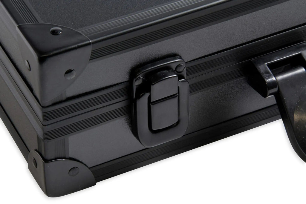 Baize Master black aluminium 16-ball pool ball case Cue + Case