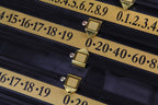 Black plastic 4-player snooker scoreboard Cue + Case